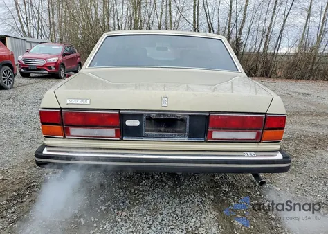 1982 Rolls-Royce Silver Spirit z USA, uszkodzony, nr VIN SCAZS42A8CCX05329